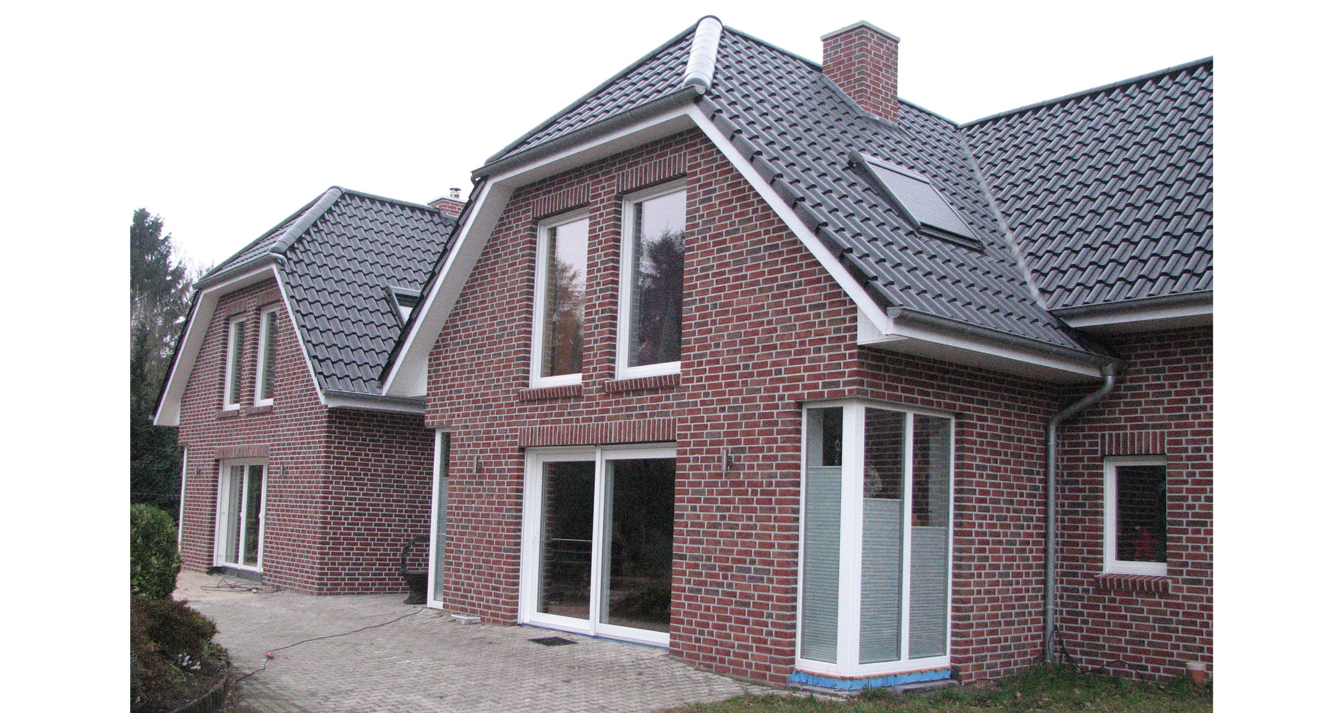 Zweifamilienhaus Front Haus rechts in Twist Emsland