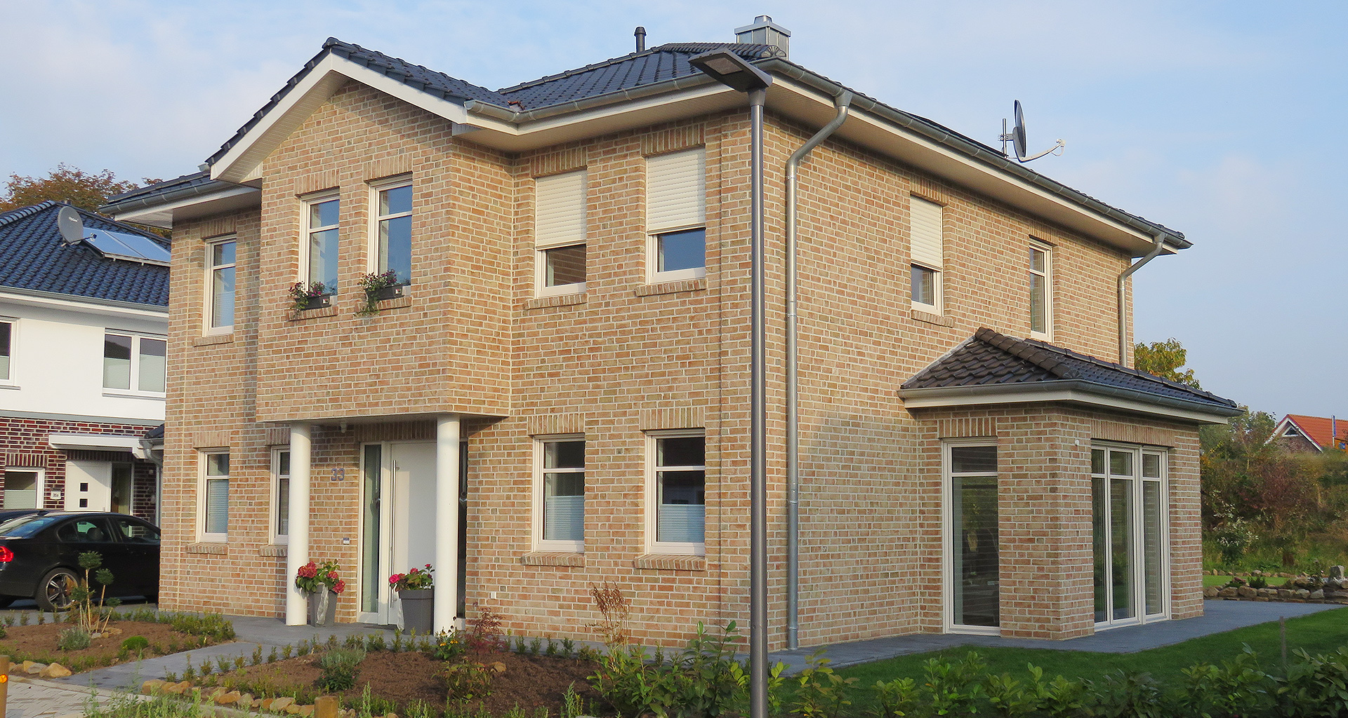 Einfamilienhaus Front mit Eingang rechte Seite Wietmarschen-Lohne Emsland 2015